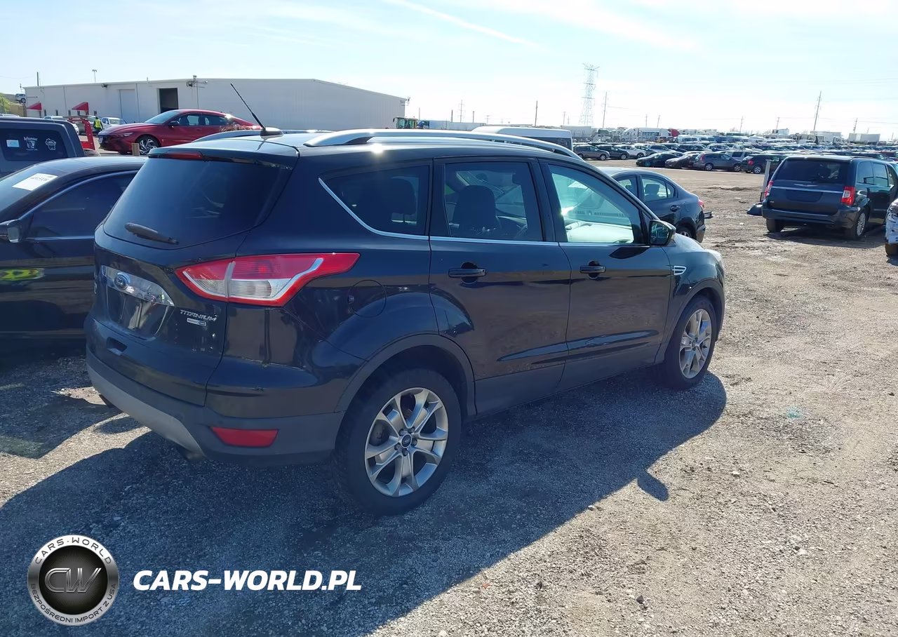 2015 Ford Escape Titanium VIN:1FMCU9JX9FUA05132 - 4