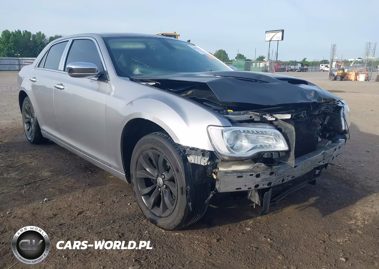 2016 Chrysler 300 Limited