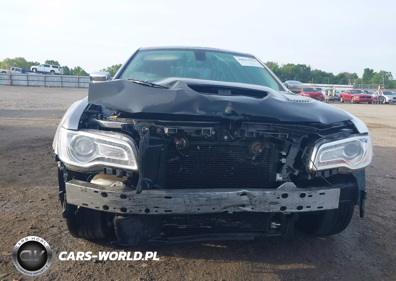 2016 Chrysler 300 Limited VIN:2C3CCAAG1GH211983 - 6
