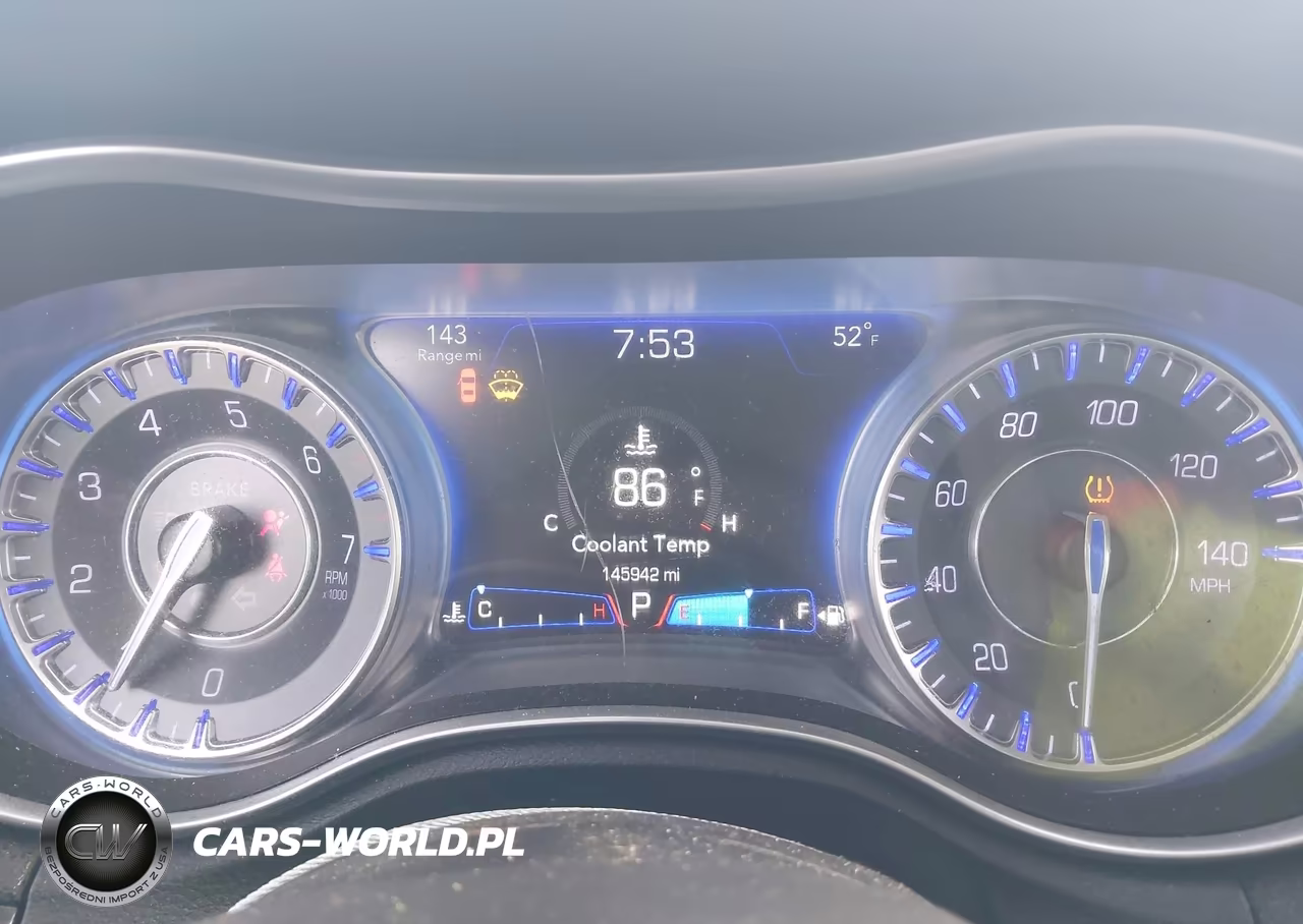 2016 Chrysler 300 Limited VIN:2C3CCAAG1GH211983 - 7
