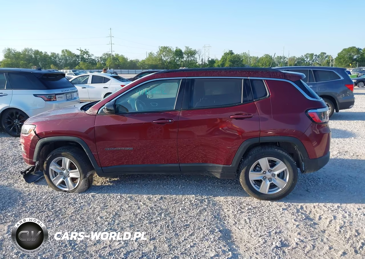 2022 Jeep Compass Latitude 4X4 VIN:3C4NJDBB0NT110615 - 14
