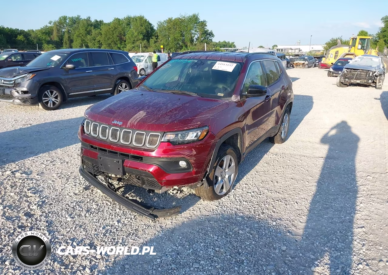 2022 Jeep Compass Latitude 4X4 VIN:3C4NJDBB0NT110615 - 2
