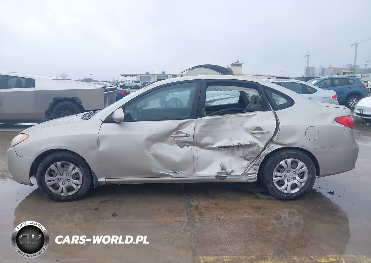 2010 Hyundai Elantra Gls VIN:KMHDU4AD1AU858923 - 13