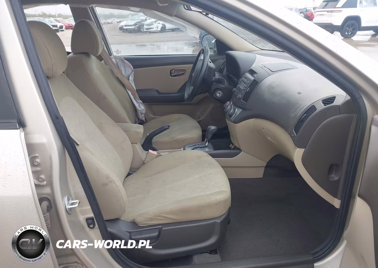 2010 Hyundai Elantra Gls VIN:KMHDU4AD1AU858923 - 5