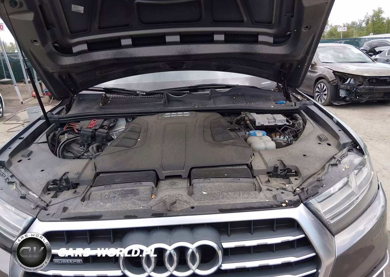2017 Audi Q7 3.0T Premium VIN:WA1LAAF74HD000456 - 10