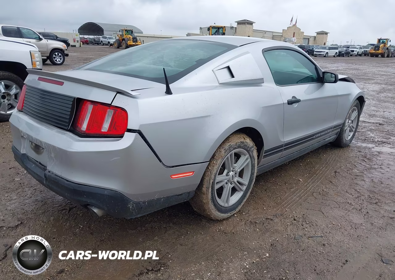 2012 Ford Mustang V6 VIN:1ZVBP8AM9C5281644 - 4
