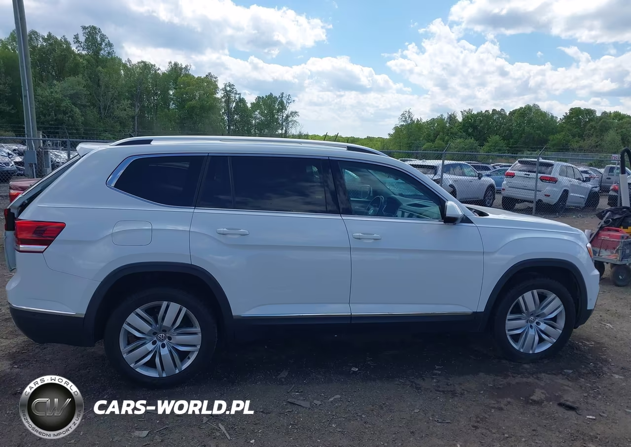 2018 Volkswagen Atlas 3.6L V6 Sel Premium VIN:1V2NR2CA4JC520647 - 14