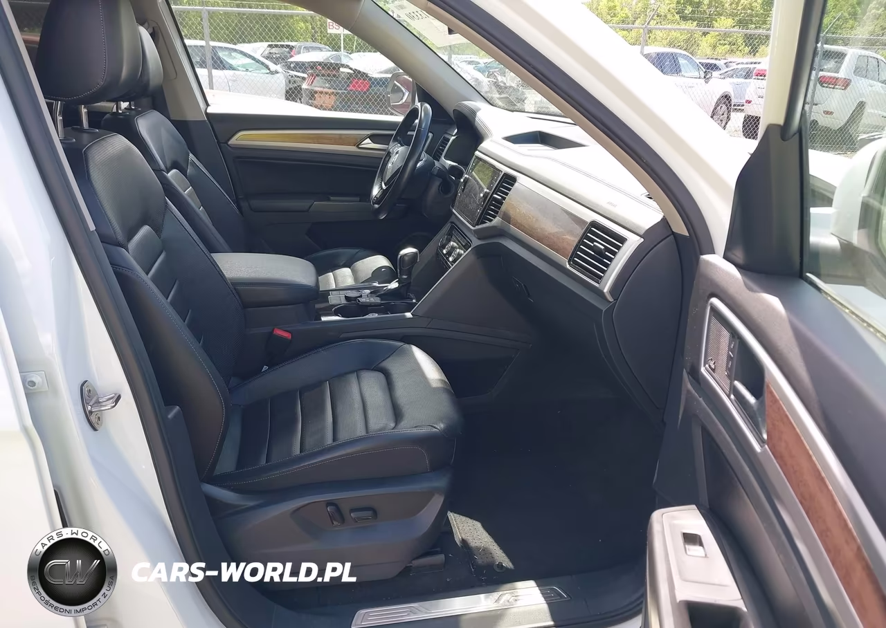 2018 Volkswagen Atlas 3.6L V6 Sel Premium VIN:1V2NR2CA4JC520647 - 5