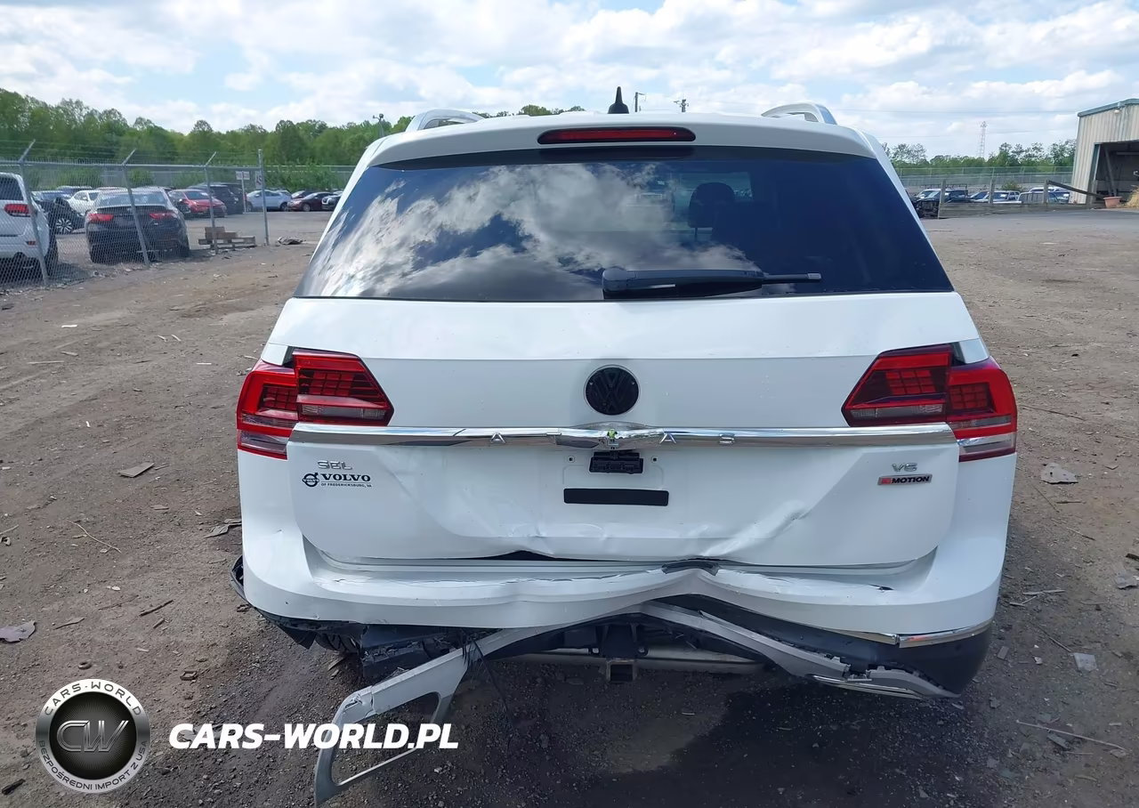 2018 Volkswagen Atlas 3.6L V6 Sel Premium VIN:1V2NR2CA4JC520647 - 6