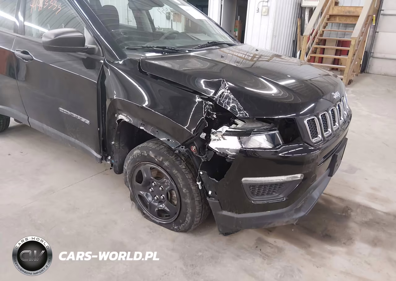 2018 Jeep Compass Sport 4X4 VIN:3C4NJDAB8JT464944 - 6