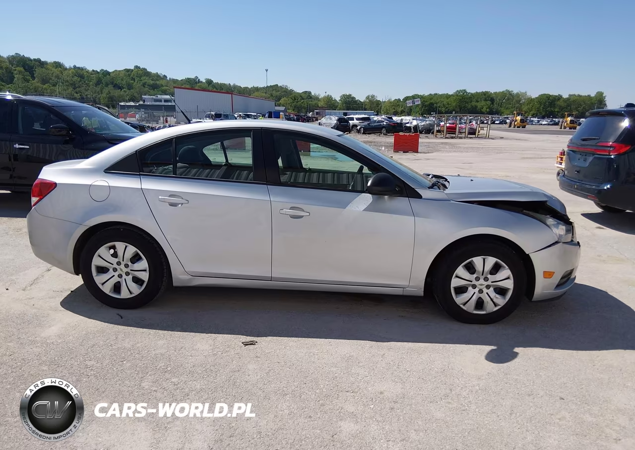 2013 Chevrolet Cruze Ls VIN:1G1PA5SH0D7251148 - 13