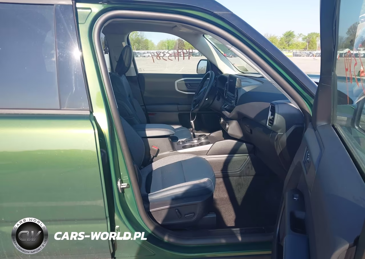 2024 Ford Bronco Sport Outer Banks VIN:3FMCR9C6XRRF55117 - 5