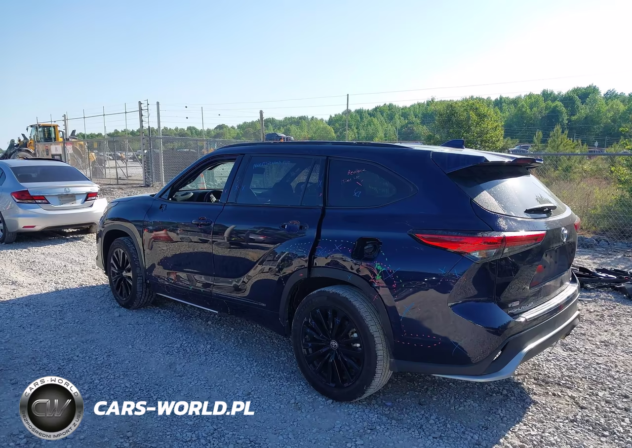 2023 Toyota Highlander Xse VIN:5TDKDRAH6PS024090 - 3