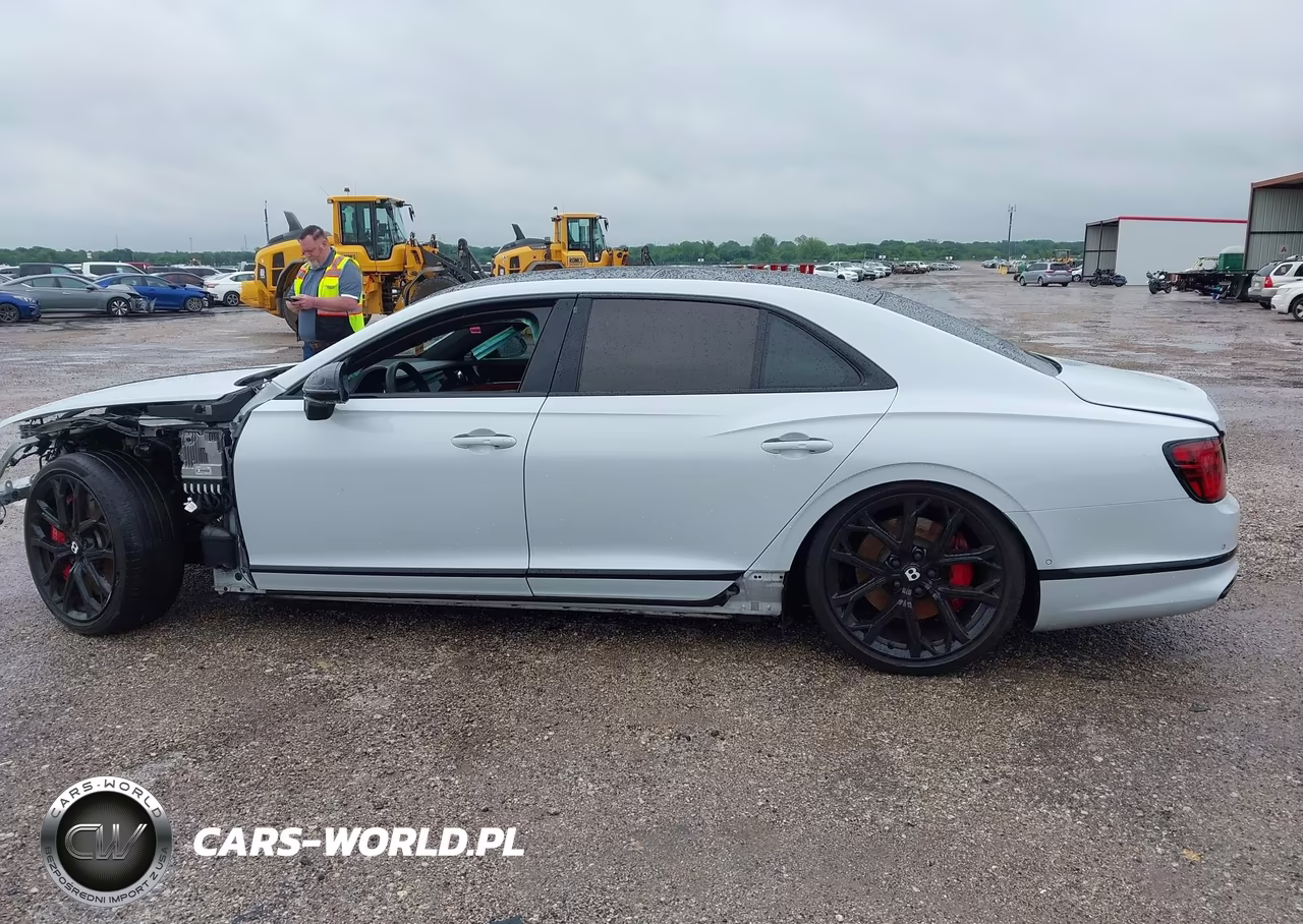 2023 Bentley Flying Spur Azure-Mulliner V8-S VIN:SCBBG6ZG5PC006864 - 14
