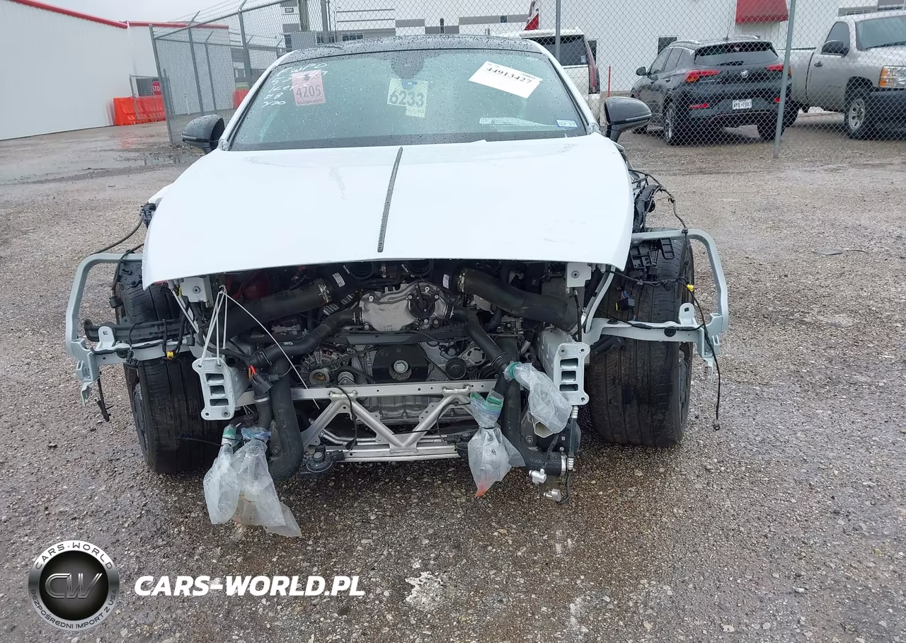 2023 Bentley Flying Spur Azure-Mulliner V8-S VIN:SCBBG6ZG5PC006864 - 17