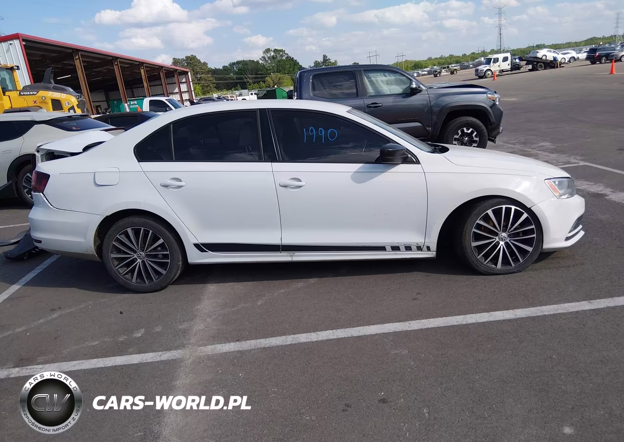 2016 Volkswagen Jetta 1.8T Sport VIN:3VWD17AJ9GM400190 - 12