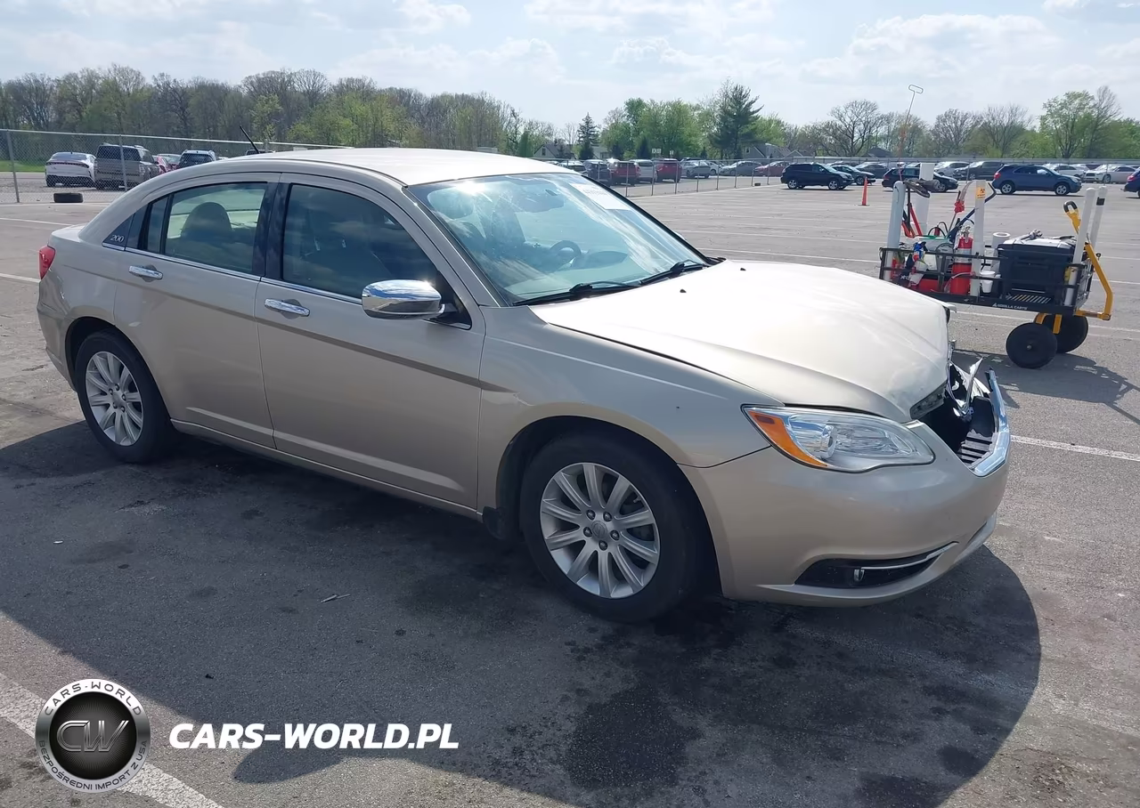 2013 Chrysler 200 Limited – zdjęcie 1 z 16