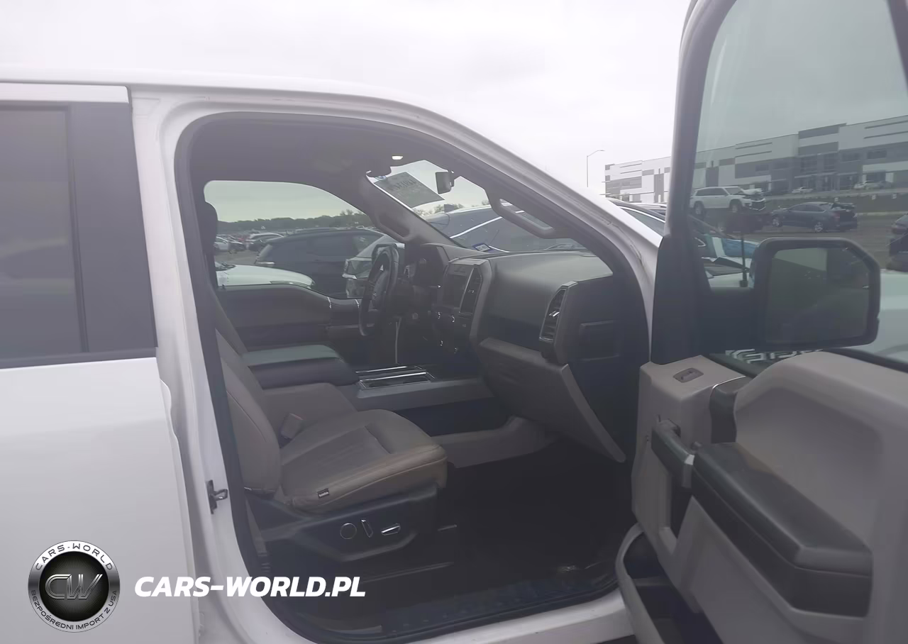 2018 Ford F-150 Xlt VIN:1FTEW1CP3JKF34196 - 5