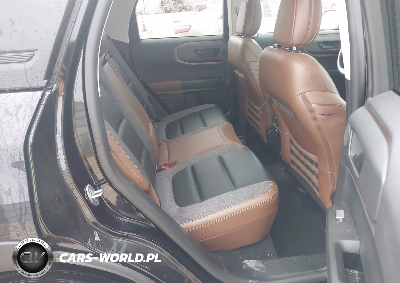2023 Ford Bronco Sport Outer Banks VIN:3FMCR9C6XPRD32606 - 8