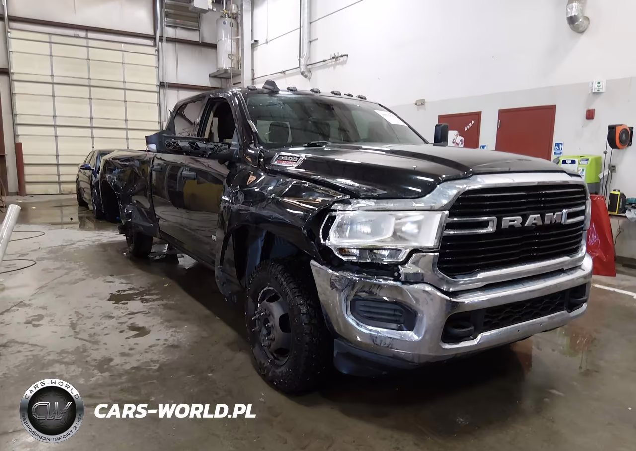 2020 Ram 3500 Tradesman 4X4 8' Box VIN:3C63RRGLXLG195782 - 11