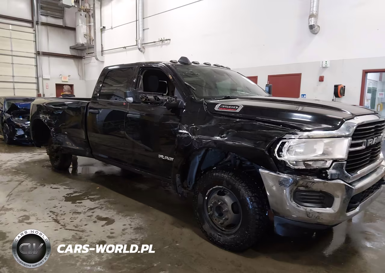 2020 Ram 3500 Tradesman 4X4 8' Box VIN:3C63RRGLXLG195782 - 13
