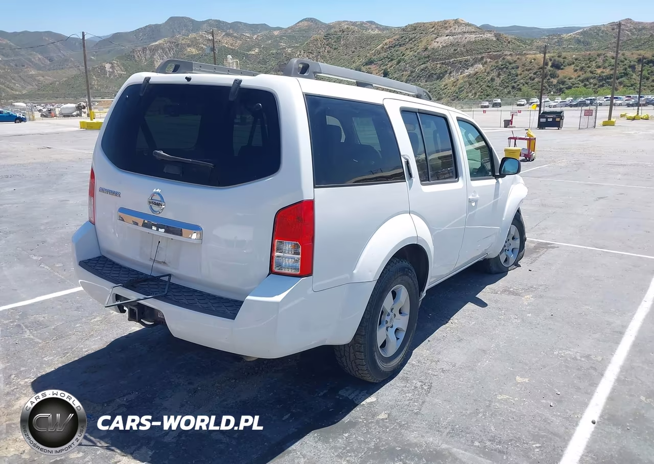 2010 Nissan Pathfinder S Fe+ VIN:5N1AR1NN9AC624427 - 4