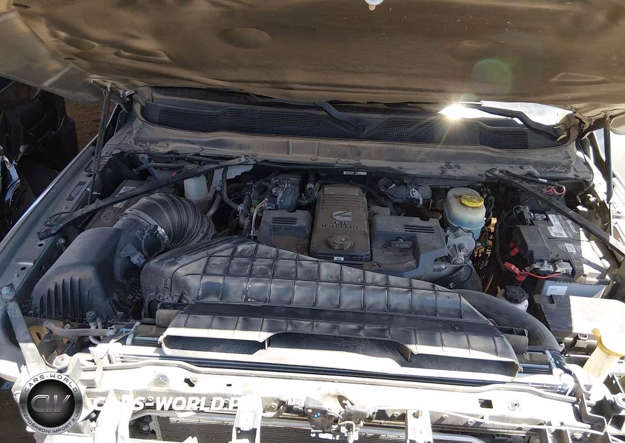 2021 Ram 2500 Laramie 4X4 6'4 Box VIN:3C6UR5FL1MG630463 - 10