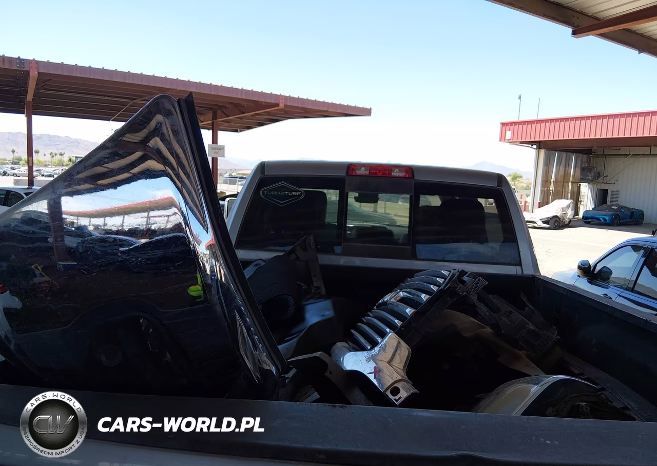 2021 Ram 2500 Laramie 4X4 6'4 Box VIN:3C6UR5FL1MG630463 - 12