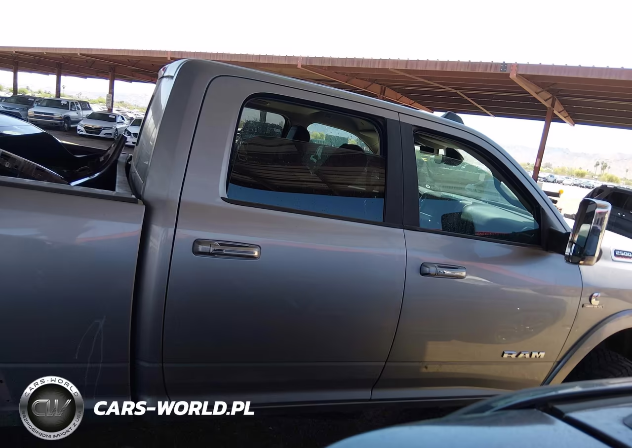 2021 Ram 2500 Laramie 4X4 6'4 Box VIN:3C6UR5FL1MG630463 - 14