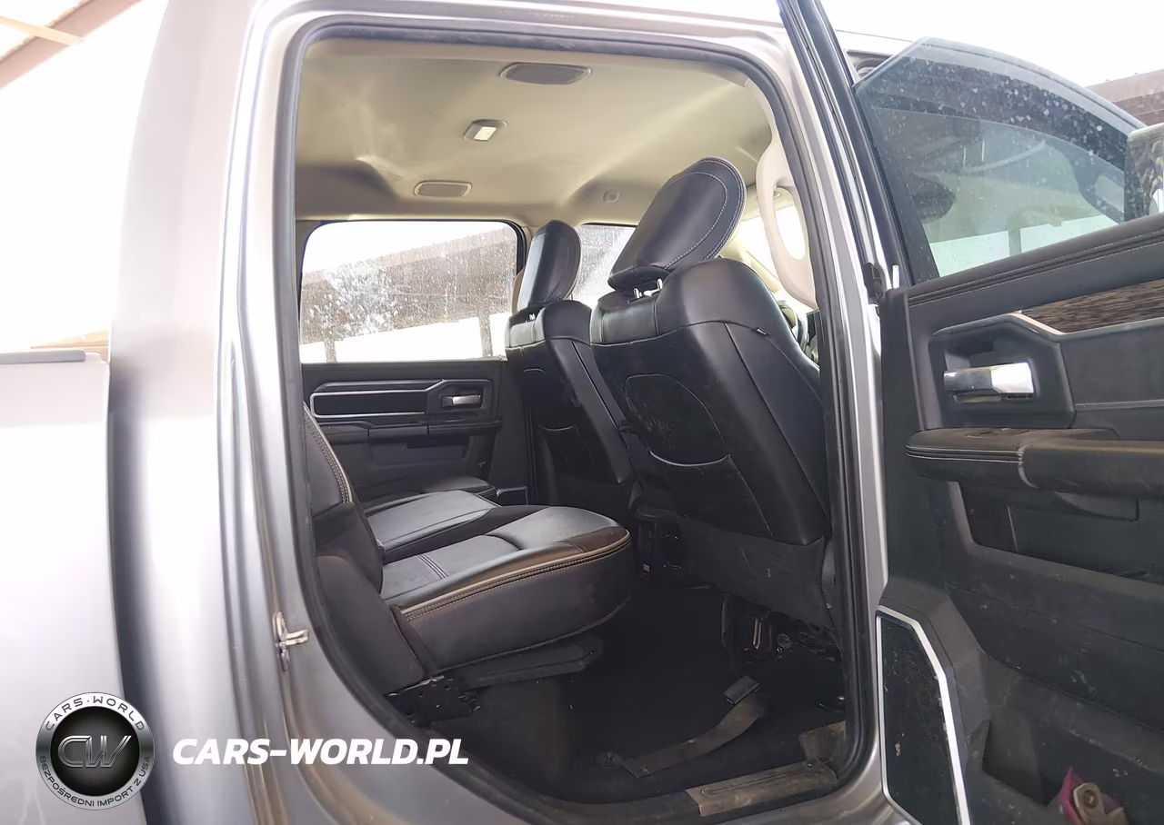 2021 Ram 2500 Laramie 4X4 6'4 Box VIN:3C6UR5FL1MG630463 - 8