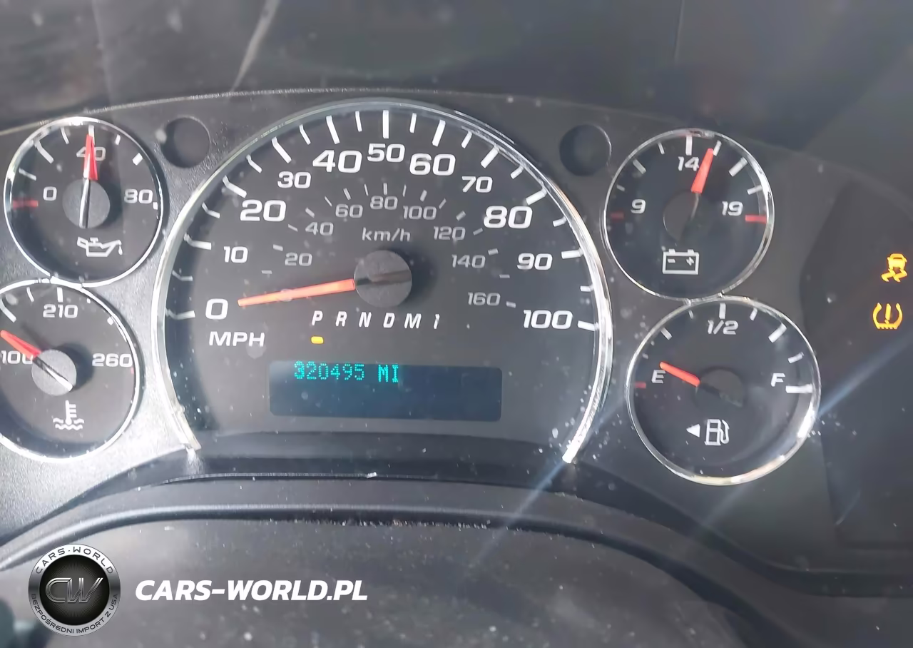 2017 GMC Savana 2500 Work Van VIN:1GTW7AFFXH1907416 - 15