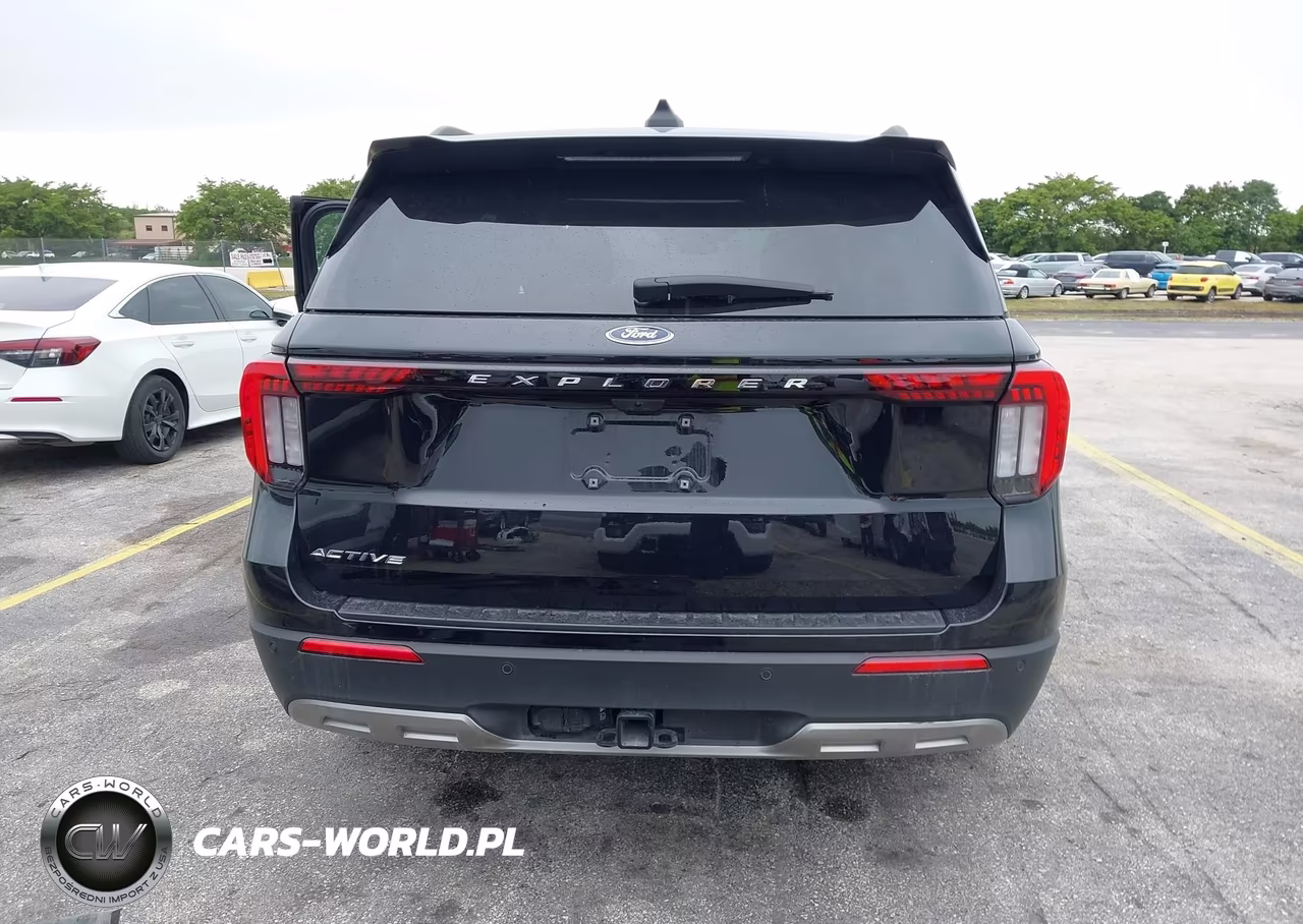 2025 Ford Explorer Active VIN:1FMUK7DH9SGB12399 - 17