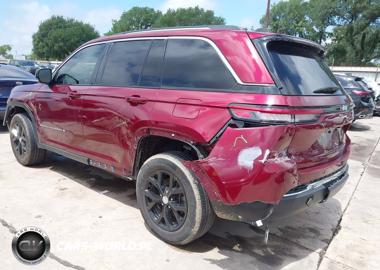 2023 Jeep Grand Cherokee Limited 4X2 VIN:1C4RJGBG2PC539252 - 3