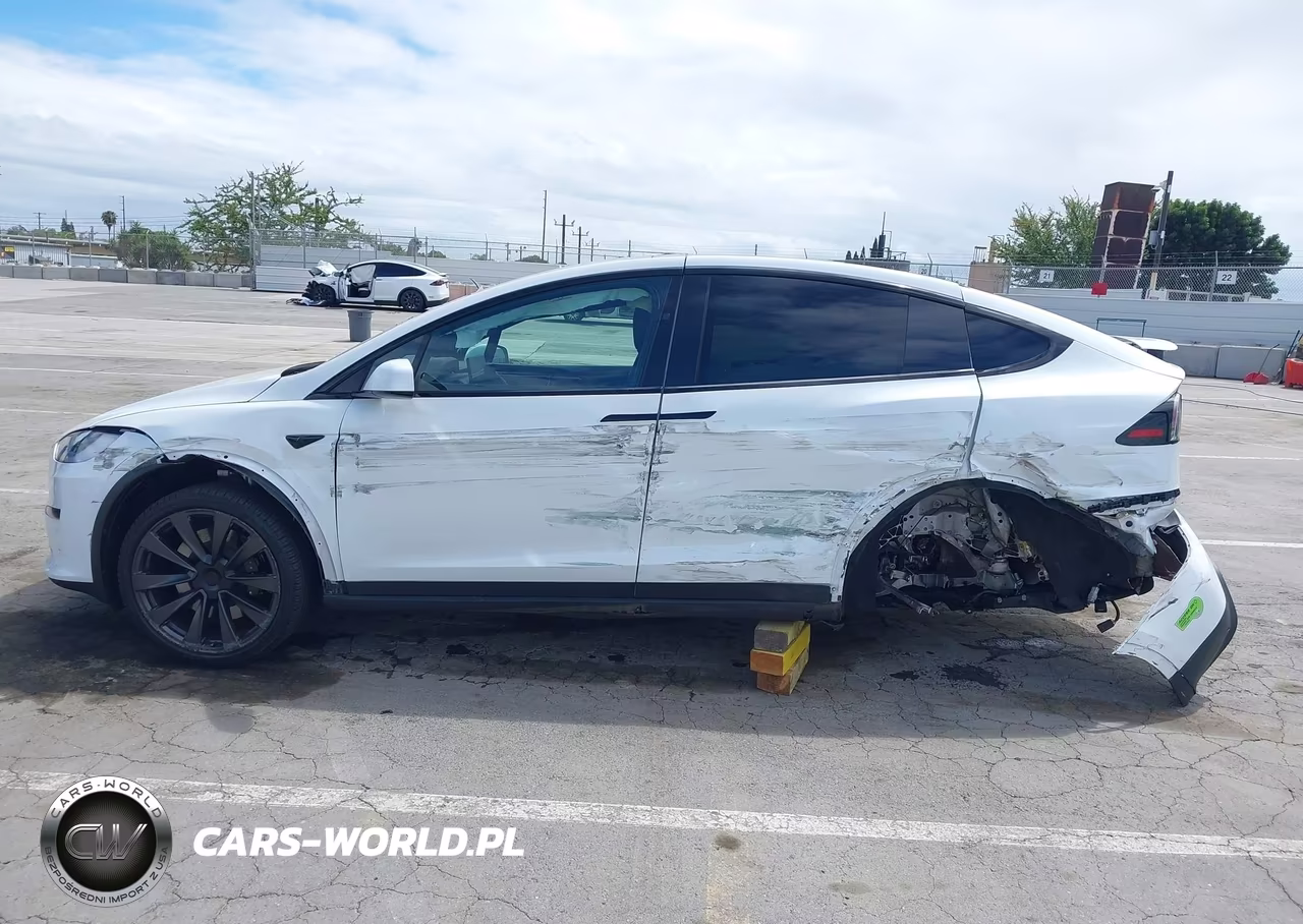 2022 Tesla Model X Dual Motor All-Wheel Drive VIN:7SAXCAE5XNF349694 - 14