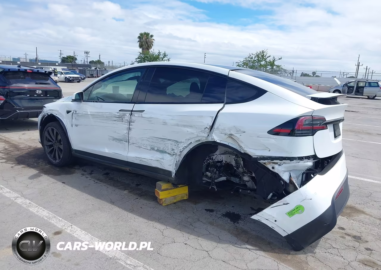 2022 Tesla Model X Dual Motor All-Wheel Drive VIN:7SAXCAE5XNF349694 - 3