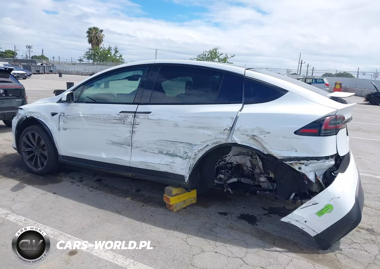 2022 Tesla Model X Dual Motor All-Wheel Drive VIN:7SAXCAE5XNF349694 - 6