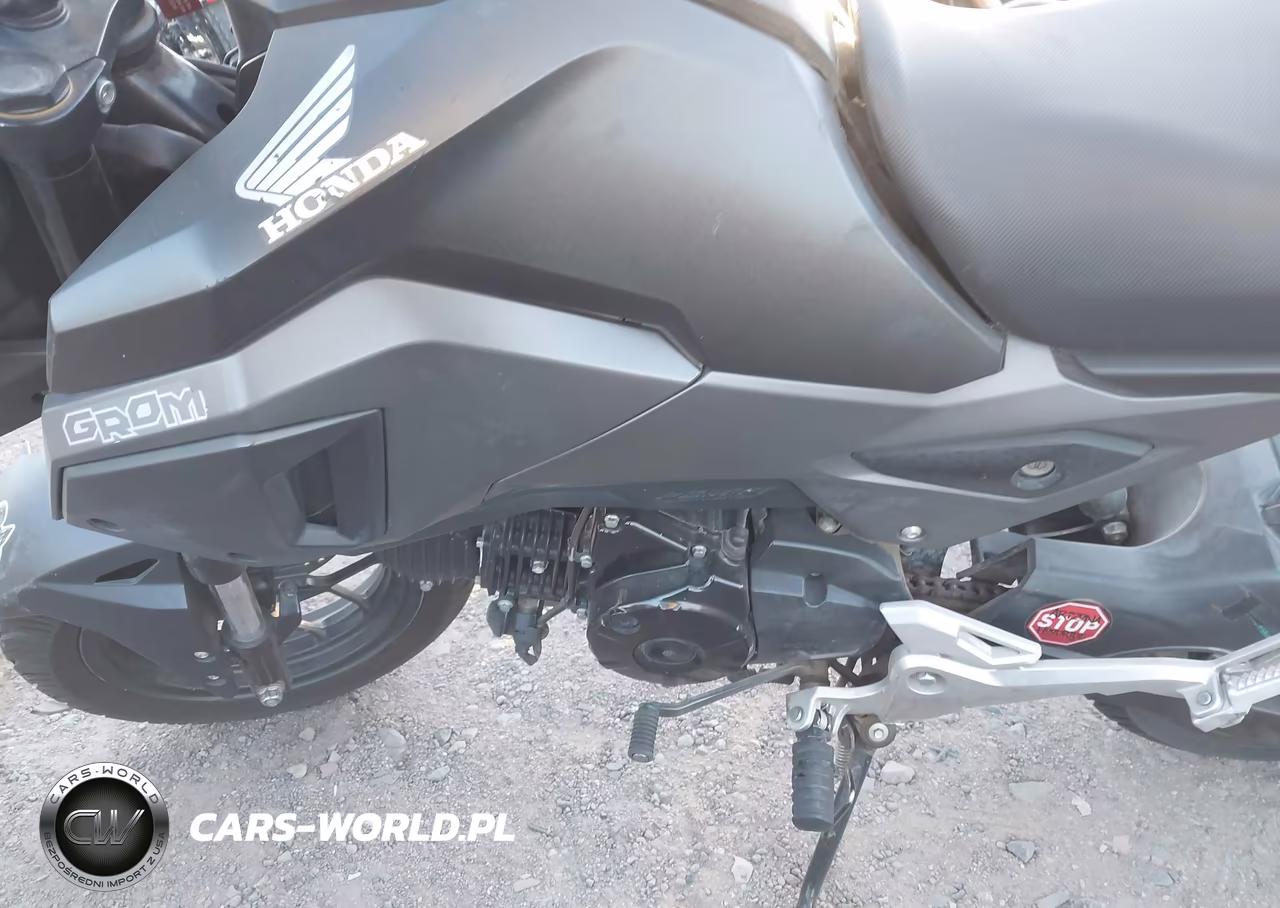 2017 Honda Grom 125 VIN:MLHJC6114H5204222 - 9