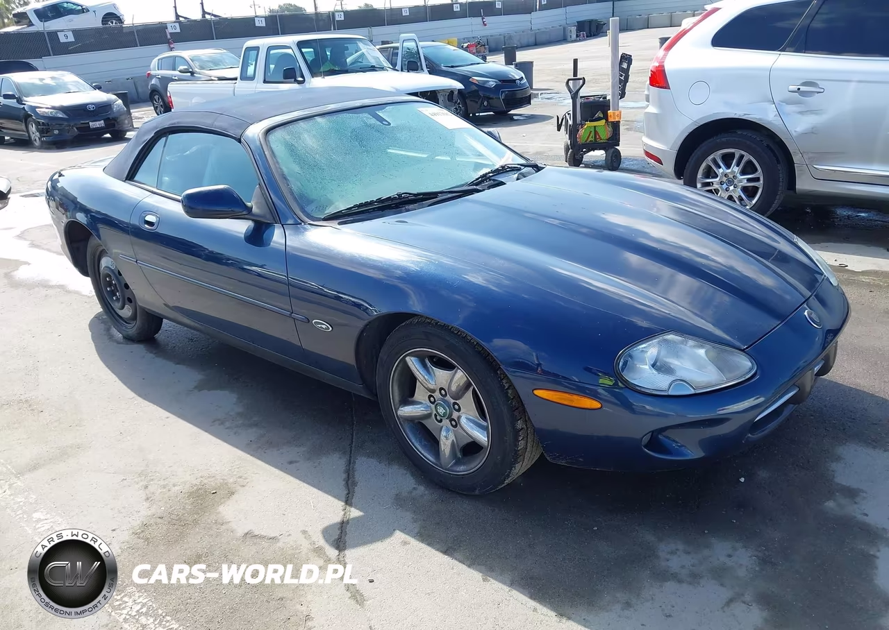 2000 Jaguar Xk8