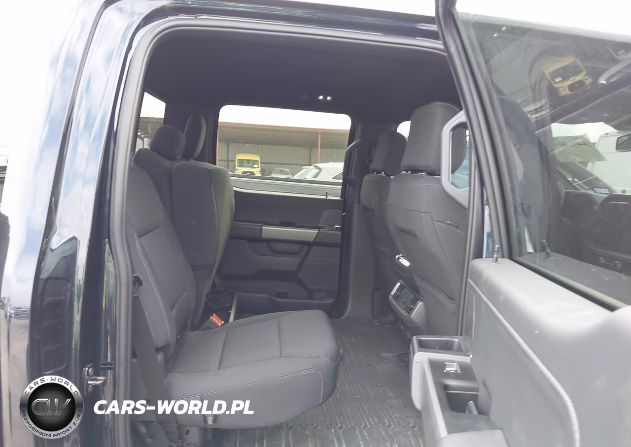 2025 Ford F-150 Xlt VIN:1FTFW3L84SFB06947 - 8