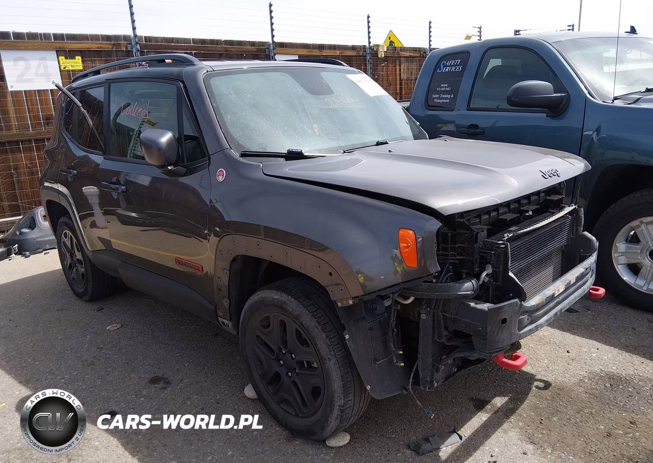 2018 Jeep Renegade Trailhawk 4X4 VIN:ZACCJBCB4JPH32128 - 1