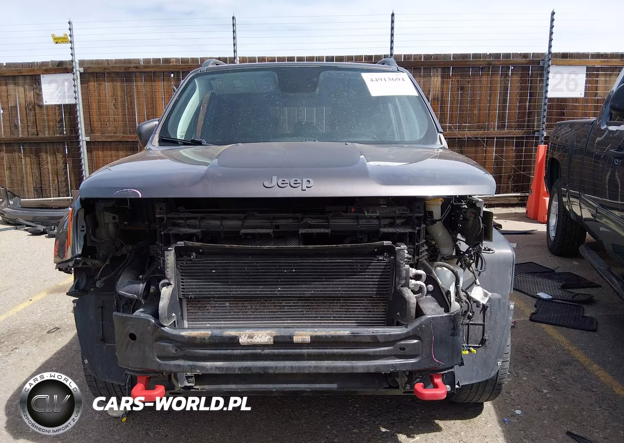 2018 Jeep Renegade Trailhawk 4X4 VIN:ZACCJBCB4JPH32128 - 13