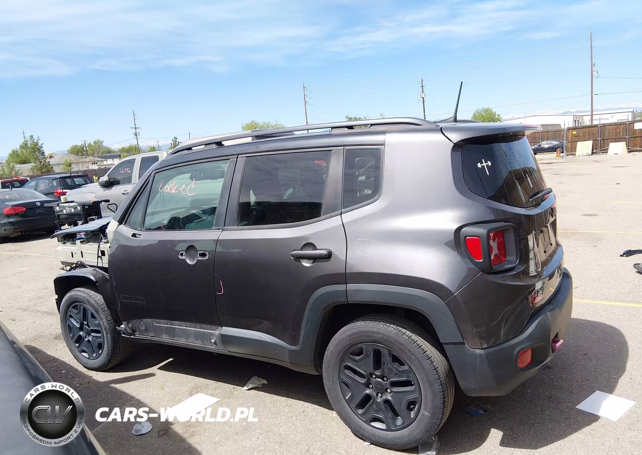 2018 Jeep Renegade Trailhawk 4X4 VIN:ZACCJBCB4JPH32128 - 15