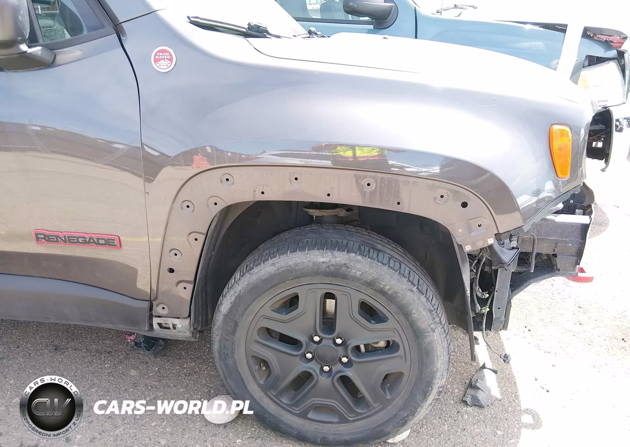 2018 Jeep Renegade Trailhawk 4X4 VIN:ZACCJBCB4JPH32128 - 21