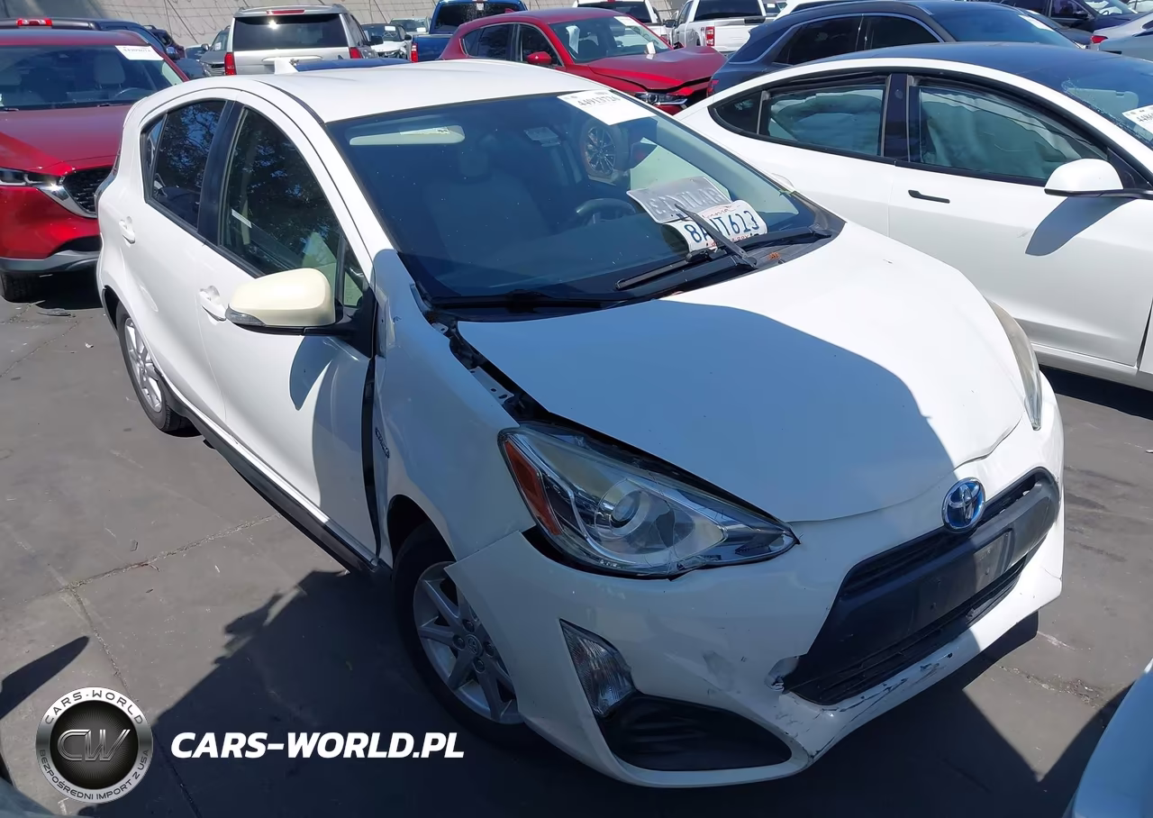 2017 Toyota Prius C One