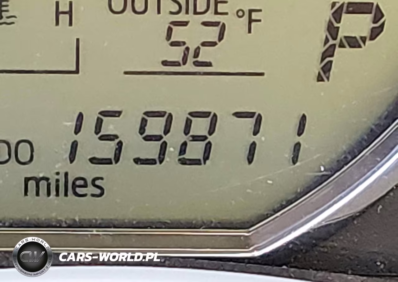 2015 Toyota Corolla L VIN:2T1BURHE2FC231174 - 16