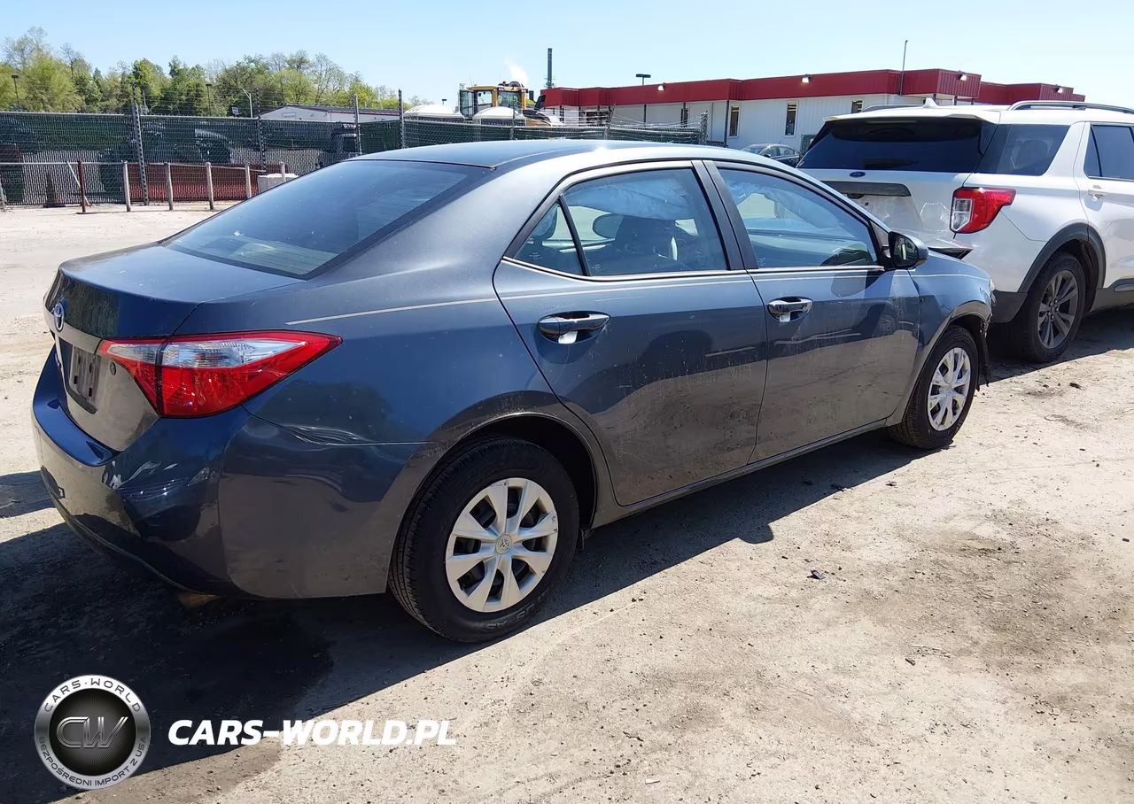2015 Toyota Corolla L VIN:2T1BURHE2FC231174 - 4