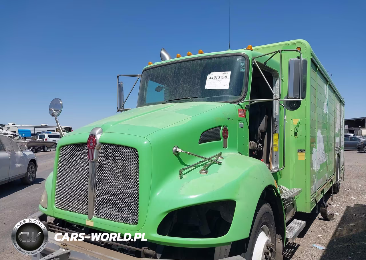 2010 Kenworth Construction T370 VIN:2NKHHM7X4AM271460 - 11