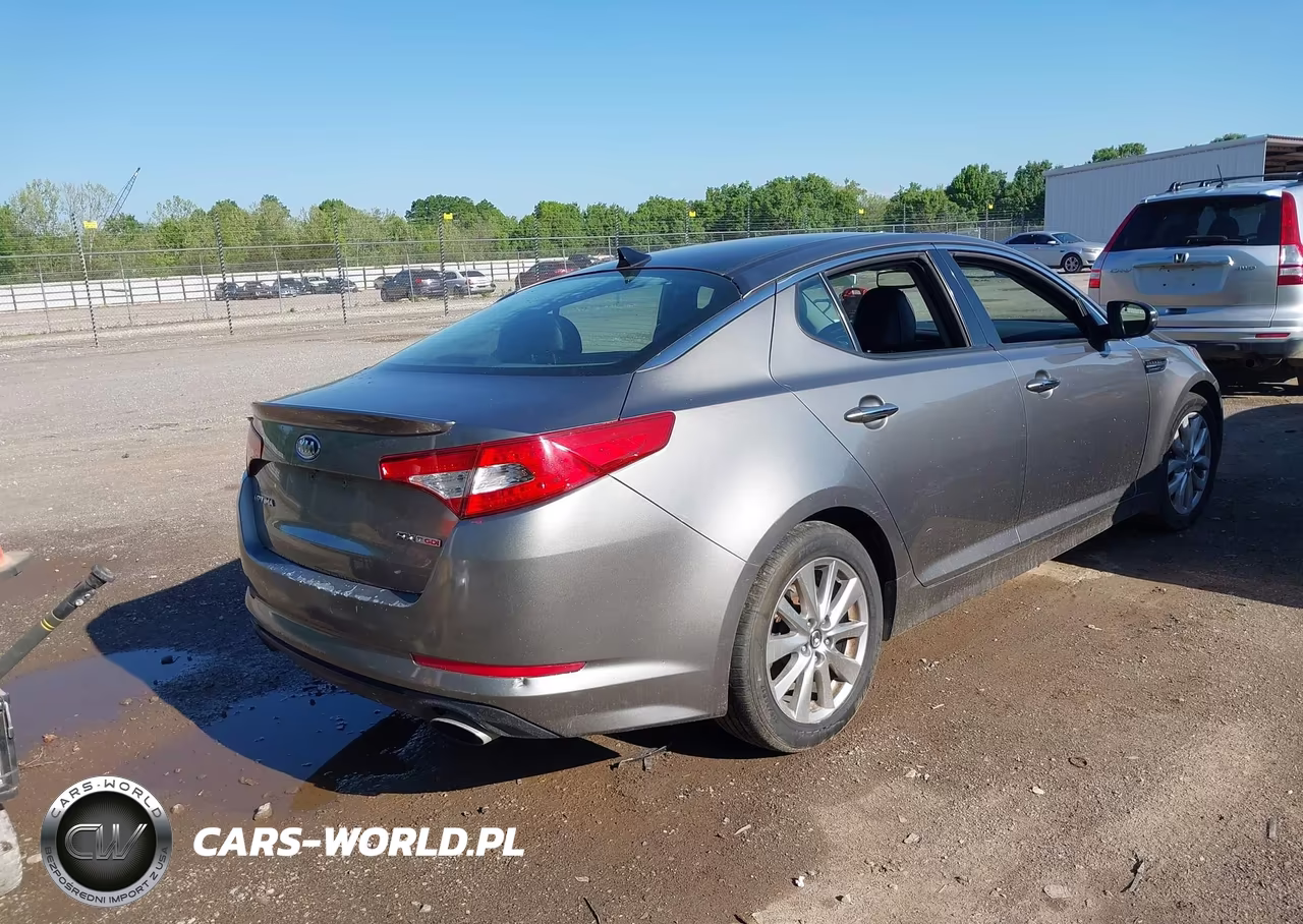 2012 Kia Optima Sx VIN:5XXGR4A62CG034104 - 4