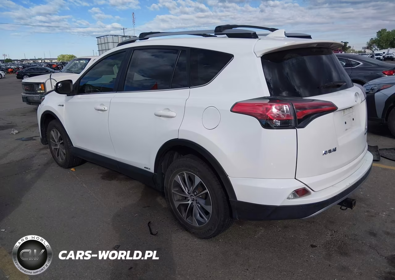 2018 Toyota Rav4 Hybrid Xle VIN:JTMRJREV4JD176220 - 3