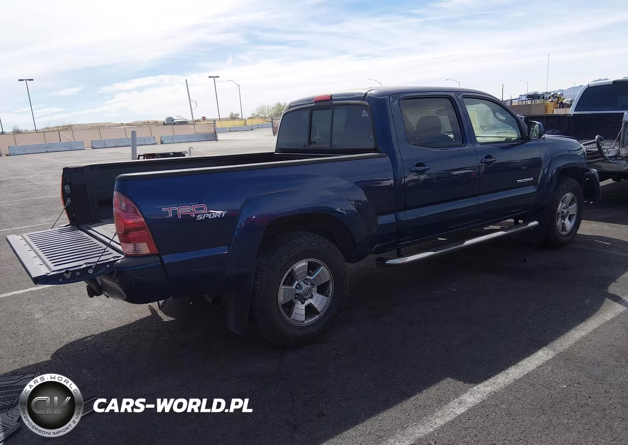 2007 Toyota Tacoma Prerunner V6 VIN:5TEKU72N97Z378746 - 4